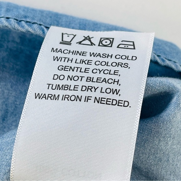 Levi's chambray peplum sleeveless top western blue women's‎ size L - Picture 6 of 10